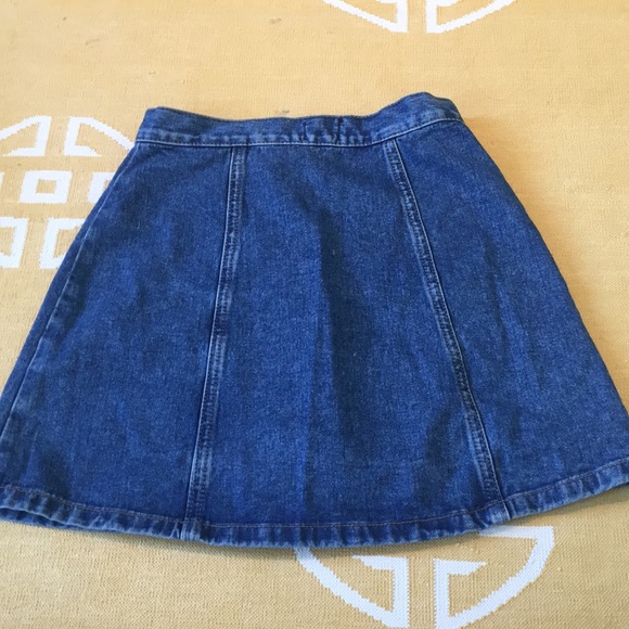Urban Outfitters/ BDG Jean Skirt - Picture 2 of 2